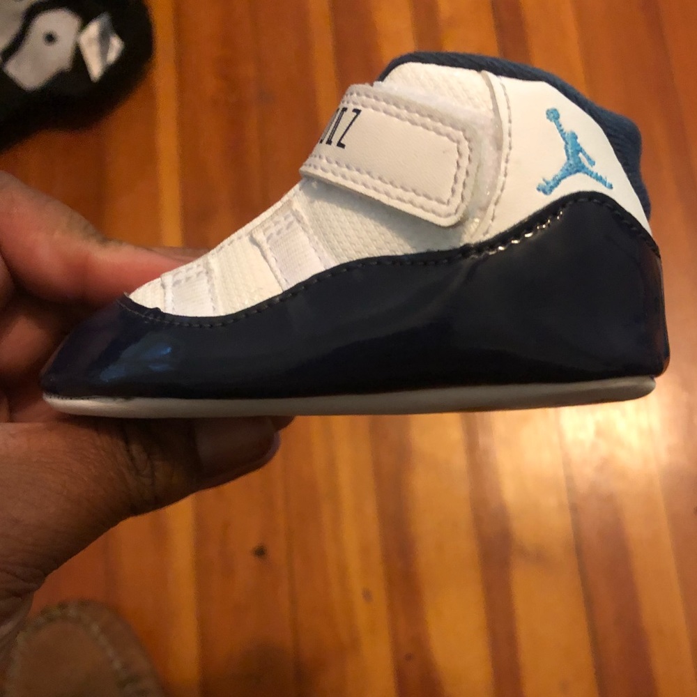 Jordan 11s